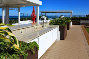 Benefits-of-Granite-Countertops-for-Your-Outdoor-Kitchen--MN-Stoneworks