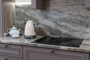 Why-Quartz-Trumps-Granite-for-Stylish-and-Durable-Kitchen-Countertops